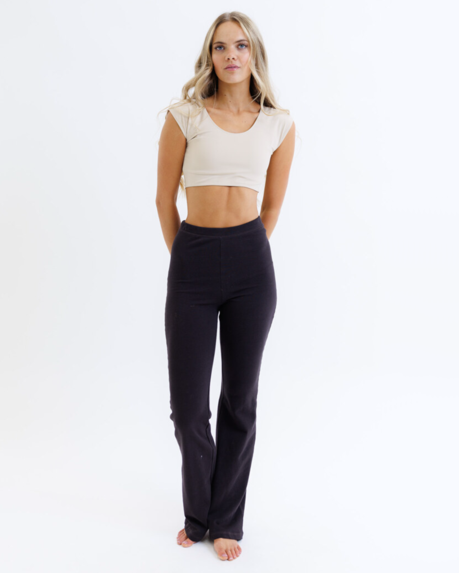 Contour Demi Tee
